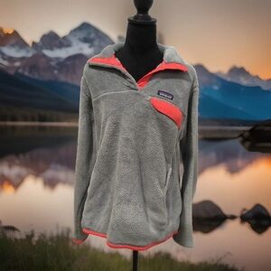 Patagonia Women's Sweater in Gray and Coral large